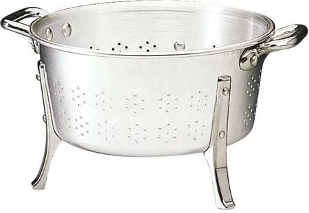 PASSOIRE ALU PIEDS ET ANSES DIAM.28CM